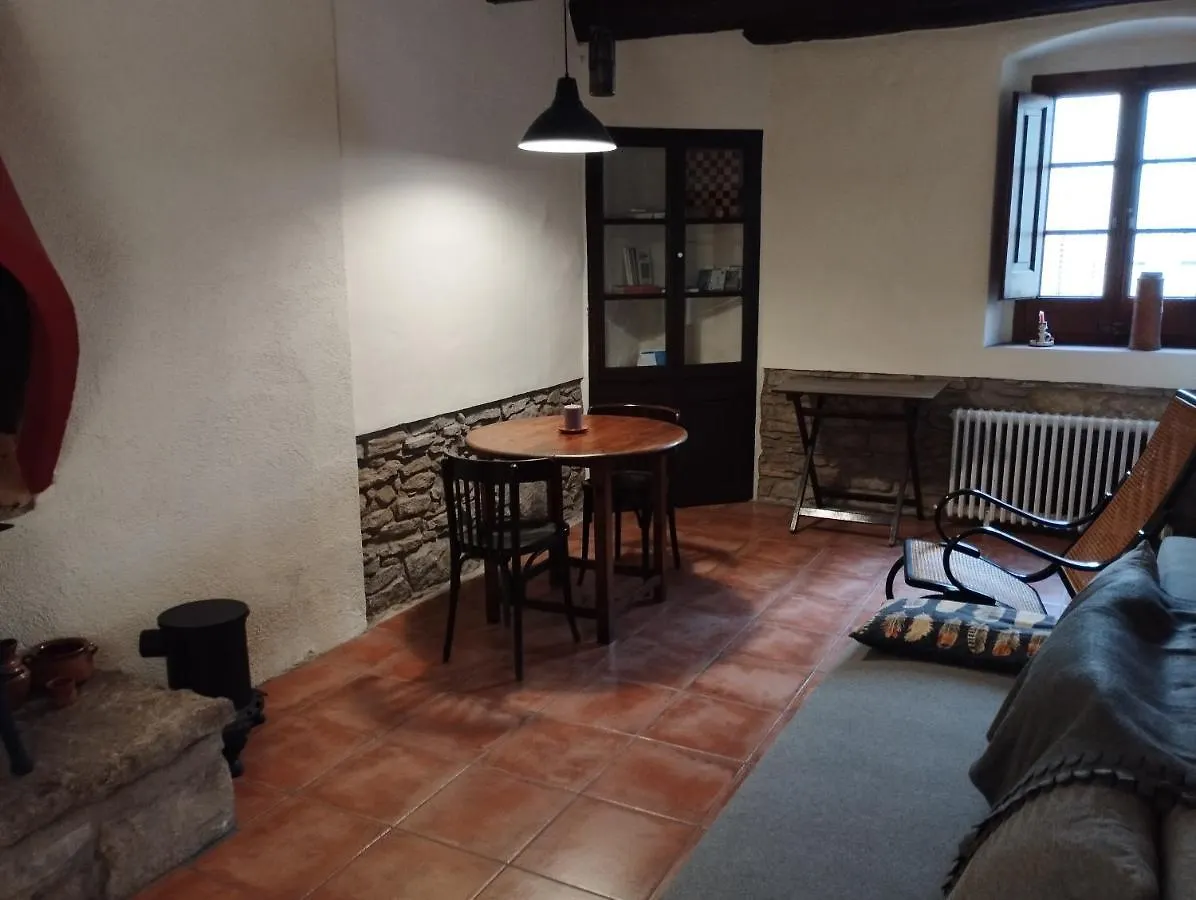 Llar Compartida El Tupi Apartment Sant Julia de Vilatorta Homestay