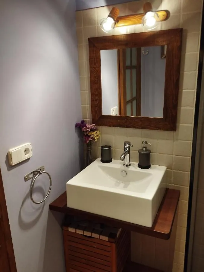 Llar Compartida El Tupi Apartment Sant Julia de Vilatorta 0*,  Spain